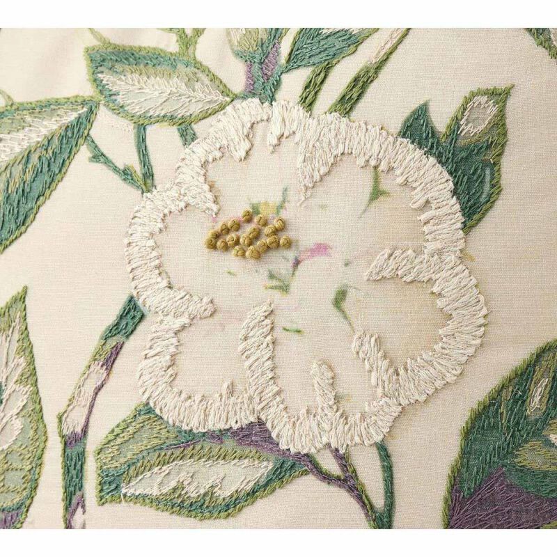 Pottery Barn Vintage Islands Magnolia Emb Cushion Cover 56cm Green image number 1